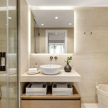 3 Bedroom Puerto Banus Марбелья