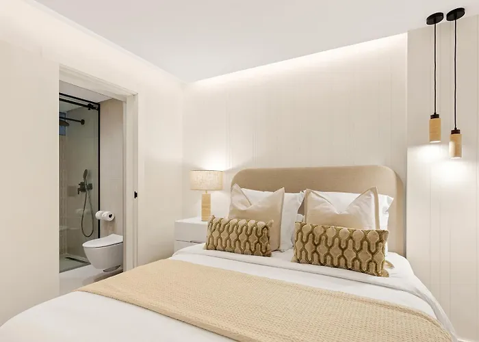 3 Bedroom Puerto Banus